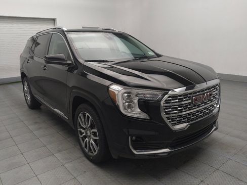 Used 2022 GMC Terrain Denali image 13