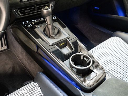 Used 2022 Porsche 911 GT3 image 24