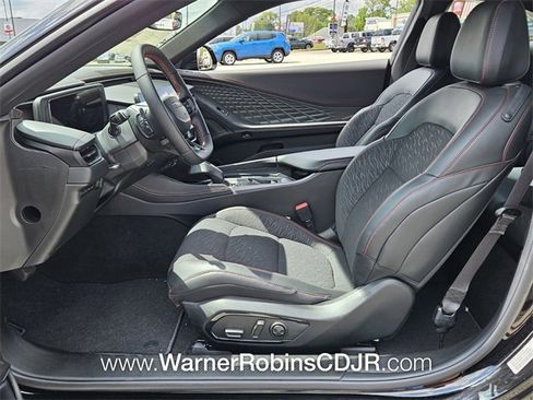 New 2025 Dodge Charger R/T w/ Quick Order Package 25M R/T image 5