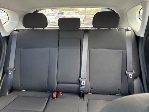 Used 2025 Hyundai Kona SEL AWD/4WD image 16