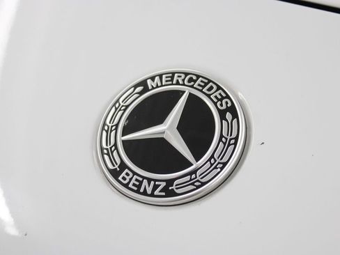 Used 2023 Mercedes-Benz C 300 Sedan image 41