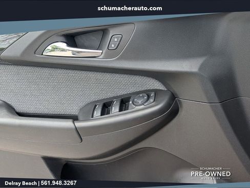 Used 2022 Chevrolet TrailBlazer LT FWD image 28