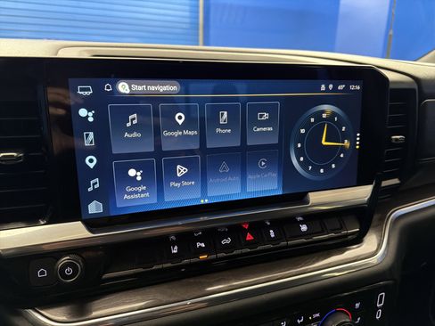 Used 2024 Chevrolet Silverado 2500 LTZ w/ LTZ Plus Package image 20