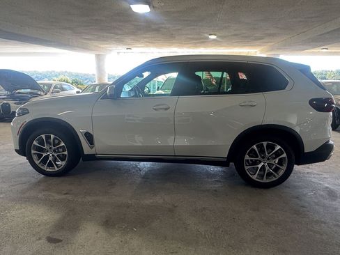 Used 2026 BMW X5 sDrive40i RWD image 2