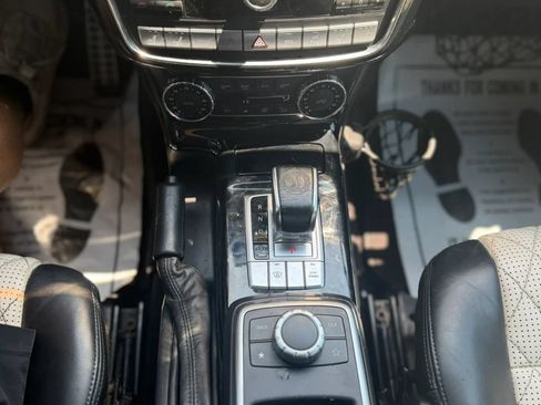 Used 2013 Mercedes-Benz G 63 AMG 4MATIC image 16