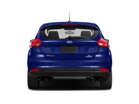 Used 2018 Ford Focus SE FWD image 5