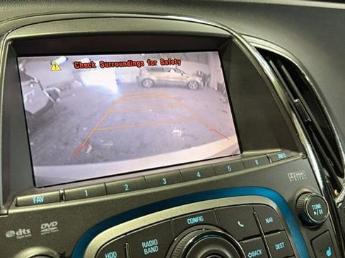 Used 2011 Buick LaCrosse CXL w/ Driver Confidence Package image 28