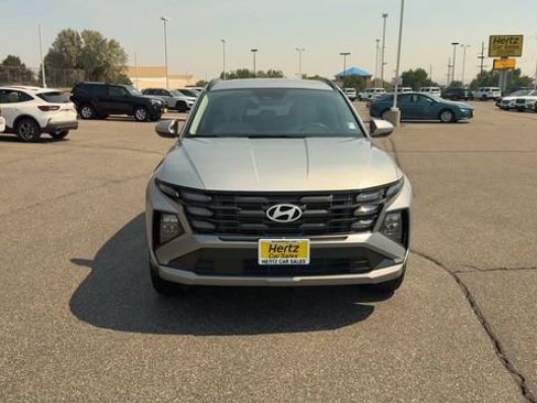 Used 2025 Hyundai Tucson SEL AWD/4WD image 3