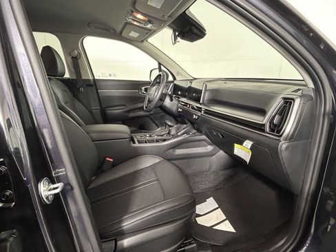 Used 2025 Kia Sorento S AWD/4WD image 31