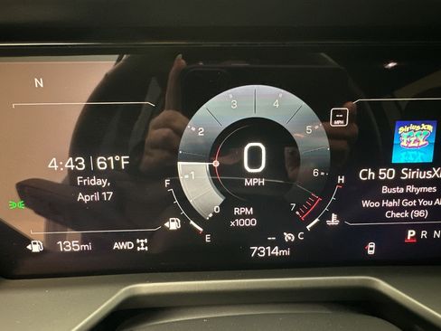 Certified 2025 GMC Acadia Elevation w/ Elevation Premium Package image 19