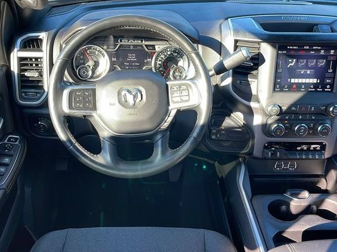 Used 2021 RAM 2500 Big Horn w/ Level 2 Equipment Group AWD/4WD image 15