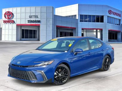 Used 2025 Toyota Camry SE w/ Convenience Package