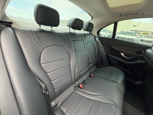 Used 2016 Mercedes-Benz C 300 Sedan image 18