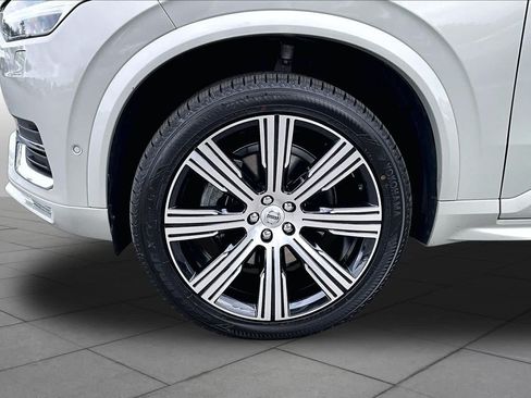Used 2022 Volvo XC90 T6 Inscription w/ Advanced Package AWD/4WD image 11