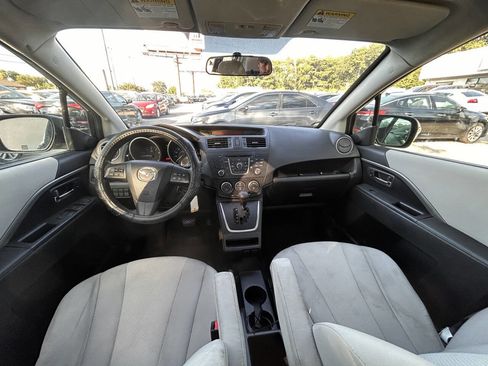 Used 2013 MAZDA MAZDA5 Sport image 13