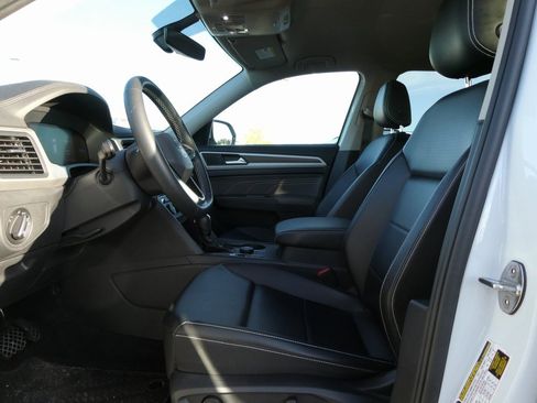 Used 2022 Volkswagen Atlas SE image 26