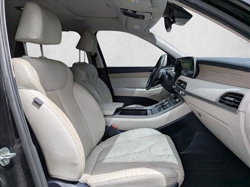 Used 2021 Hyundai Palisade SEL w/ Premium Package FWD image 19