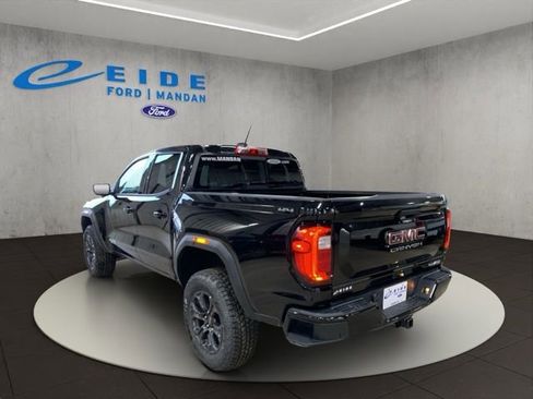 Used 2025 GMC Canyon Elevation AWD/4WD image 7