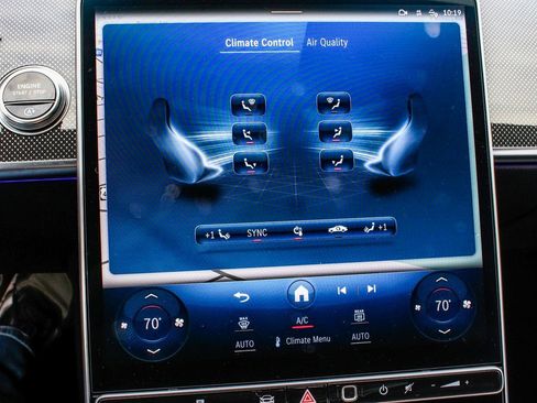 Used 2022 Mercedes-Benz S 500 S 500 image 25