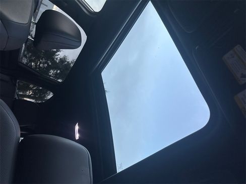 Certified 2025 Subaru Forester Touring image 23