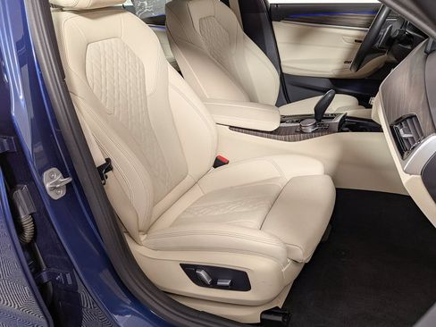 Certified 2023 BMW 530i xDrive w/ Premium Package AWD/4WD image 26
