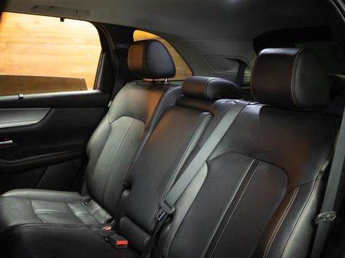 Used 2024 MAZDA CX-90 3.3 Turbo w/ Preferred Plus image 13