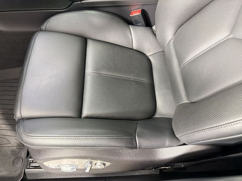 Used 2026 Porsche Macan AWD/4WD image 14