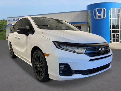 New 2026 Honda Odyssey Sport-L image 9