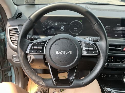 Used 2024 Kia Seltos SX AWD/4WD image 18
