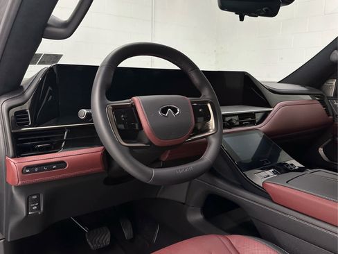 Used 2026 INFINITI QX80 Autograph w/ Premium Cargo Package AWD/4WD image 10
