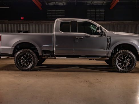 Used 2023 Ford F250 XLT w/ 360-Degree Camera Package AWD/4WD image 10