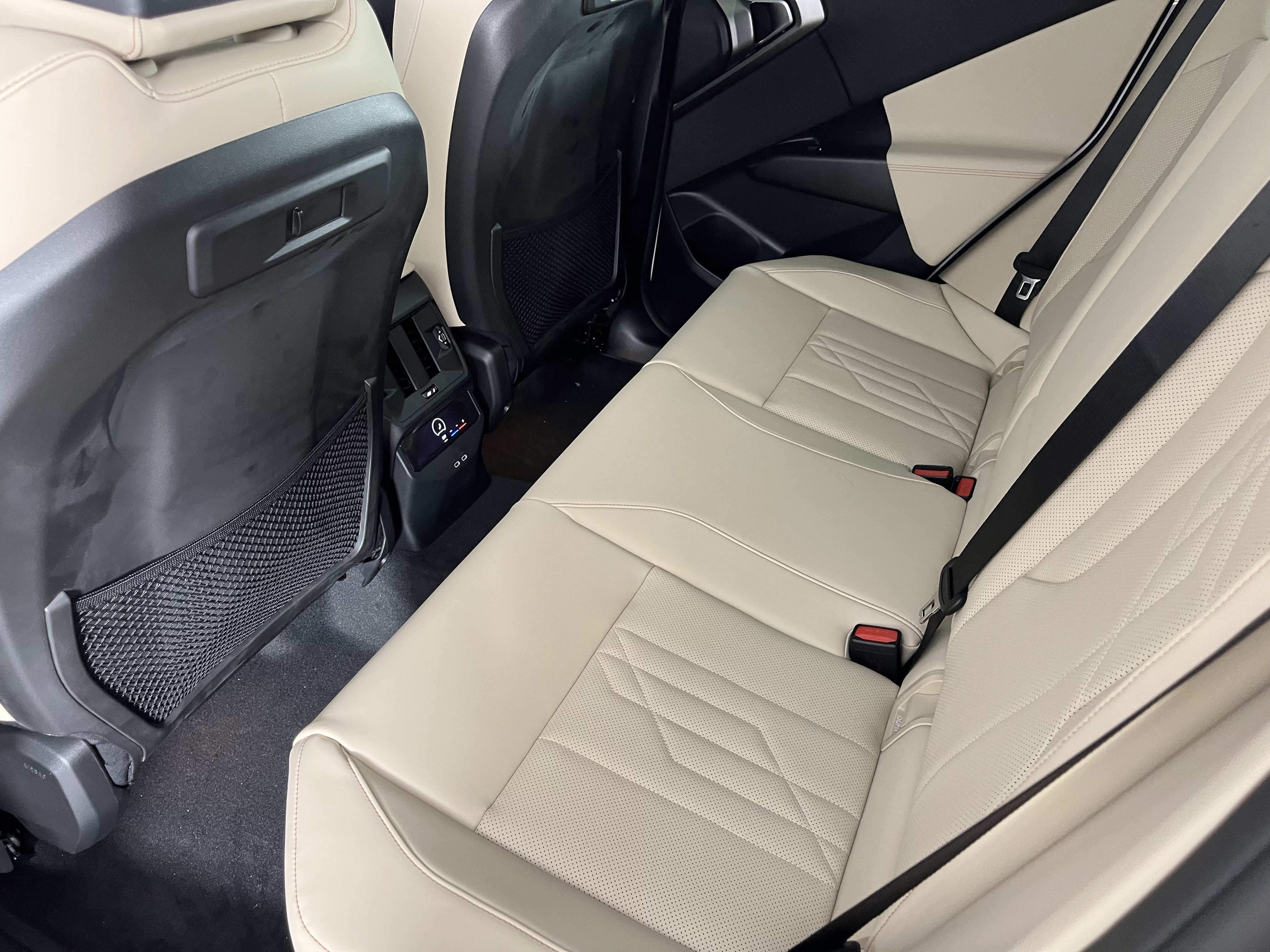 Certified 2026 BMW X3 xDrive30i w/ Premium Package AWD/4WD image 17