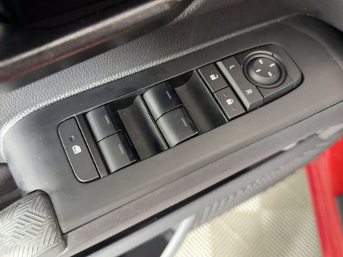 Used 2024 Toyota Tacoma SR5 image 11