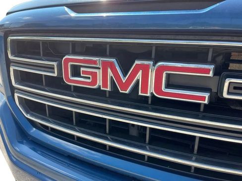 Used 2018 GMC Sierra 1500 SLE w/ Elevation Edition AWD/4WD image 9