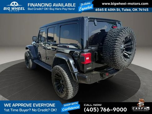 Used 2021 Jeep Wrangler Unlimited Sahara AWD/4WD image 3