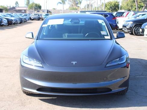 Used 2025 Tesla Model 3 Long Range RWD image 2