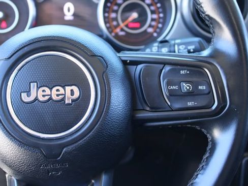 Used 2022 Jeep Wrangler Unlimited Sport AWD/4WD image 20