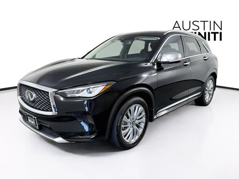 Certified 2023 INFINITI QX50 Luxe w/ Accent Package FWD image 5