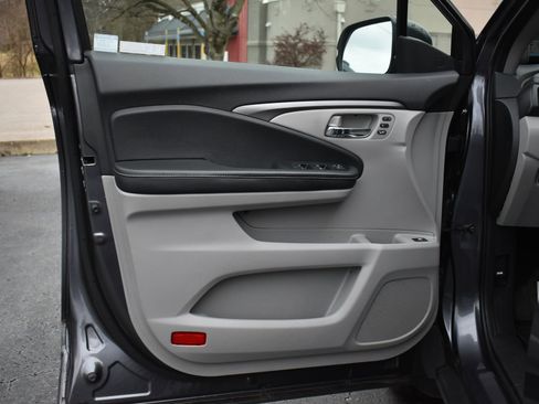 Used 2022 Honda Ridgeline RTL image 12