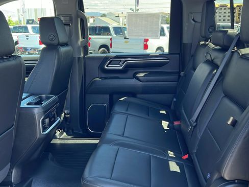 Used 2024 Chevrolet Silverado 3500 LTZ w/ LTZ Plus Package AWD/4WD image 14