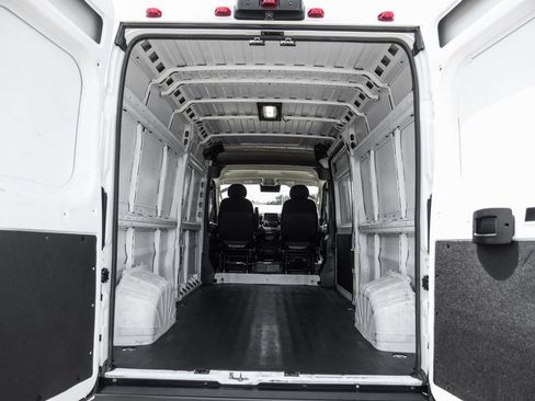 Used 2023 RAM ProMaster 2500 FWD image 49