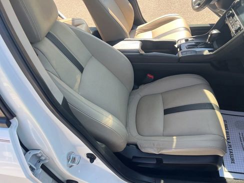 Used 2018 Honda Civic EX-L image 27