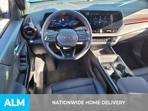 Used 2025 Chevrolet Equinox RS w/ Safety and Technology Package image 5
