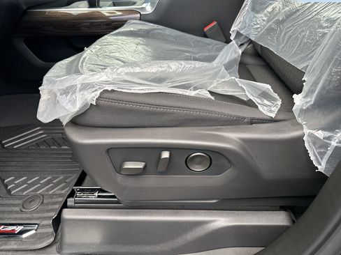 New 2026 Chevrolet Silverado 1500 LT Trail Boss w/ Safety Package AWD/4WD image 11