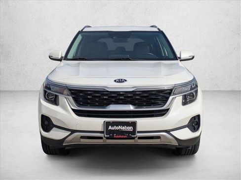 Used 2021 Kia Seltos S image 2