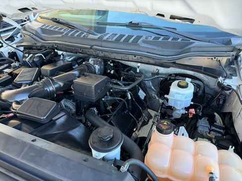 Used 2020 Ford F250 XL w/ Power Equipment Group image 24