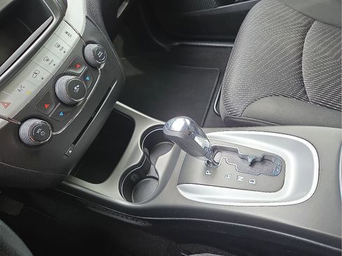 Used 2020 Dodge Journey SE w/ Blacktop Package FWD image 25