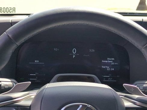 Used 2024 Lexus GX 550 AWD/4WD image 20