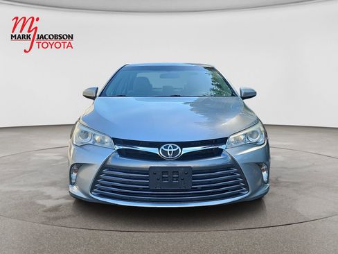 Used 2017 Toyota Camry LE w/ Four Season Floor Mat Package FWD image 2