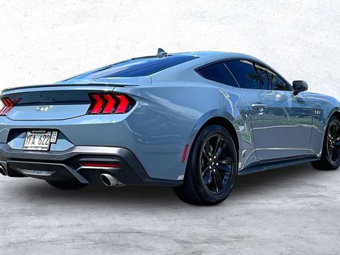 Used 2025 Ford Mustang GT RWD image 2